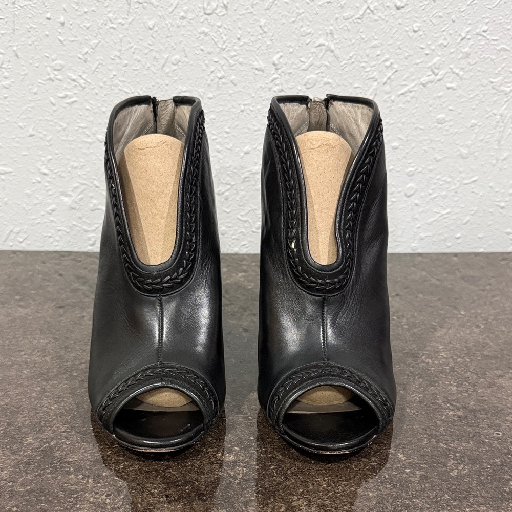 Vince Camuto Astra Black Soft Glove Leather Open Toed Bootie Heel Zip Size 8 B - Picture 3 of 9